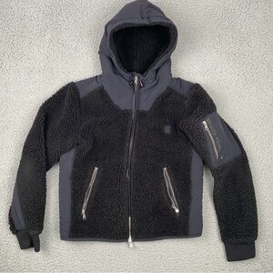 Under Armour Women's The Swacket Fleece Jackeet